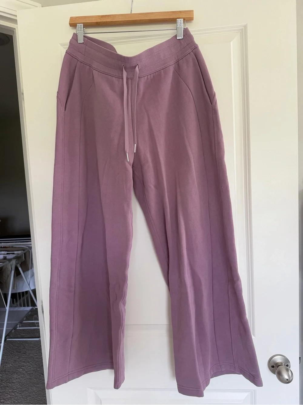 Lululemon Scuba Mid-Rise Wide-Leg Pant *Regular Lavender Lux